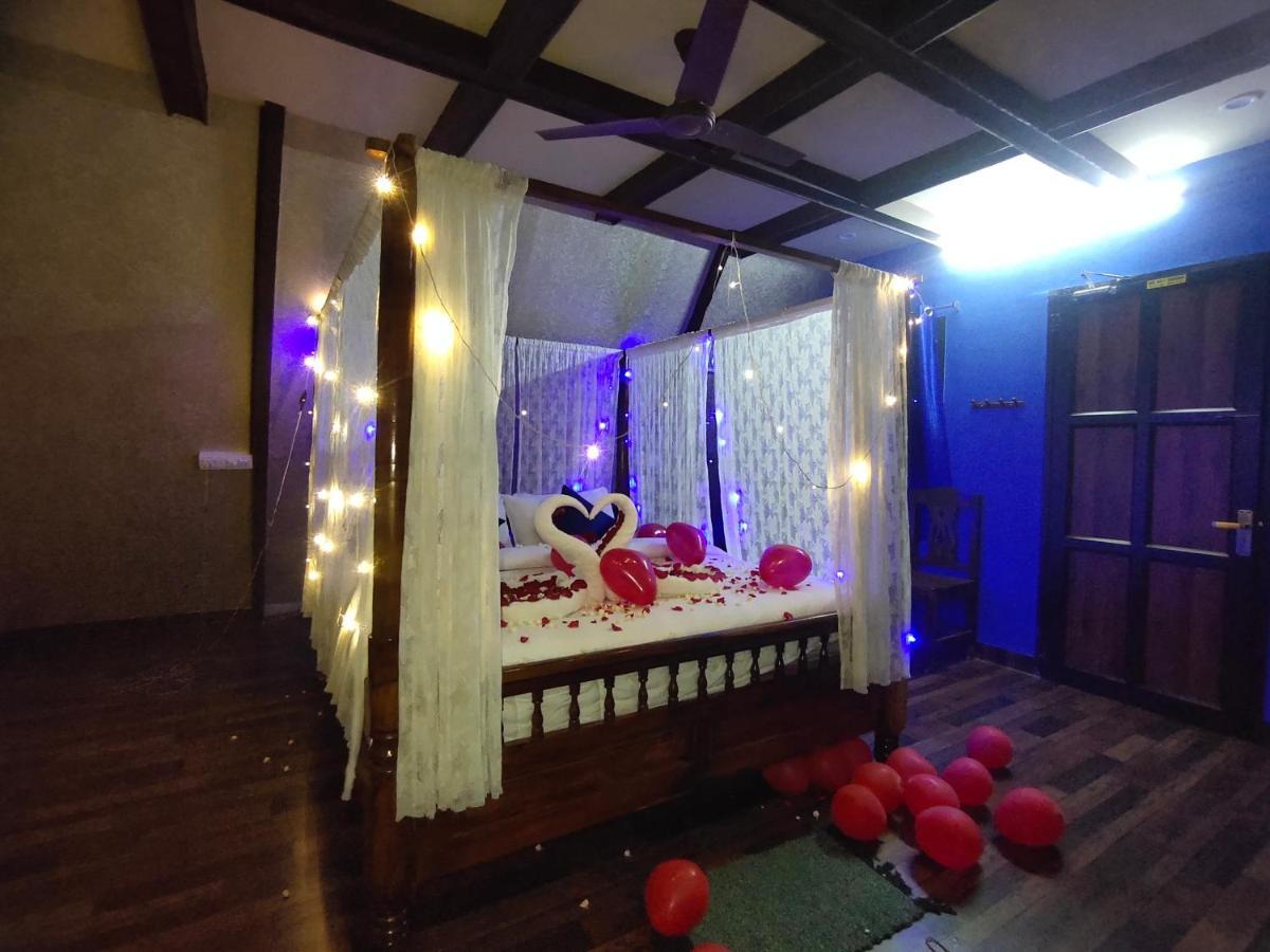 Pv Cottages - Serenity Beach ปอนดิเชอรี ภายนอก รูปภาพ