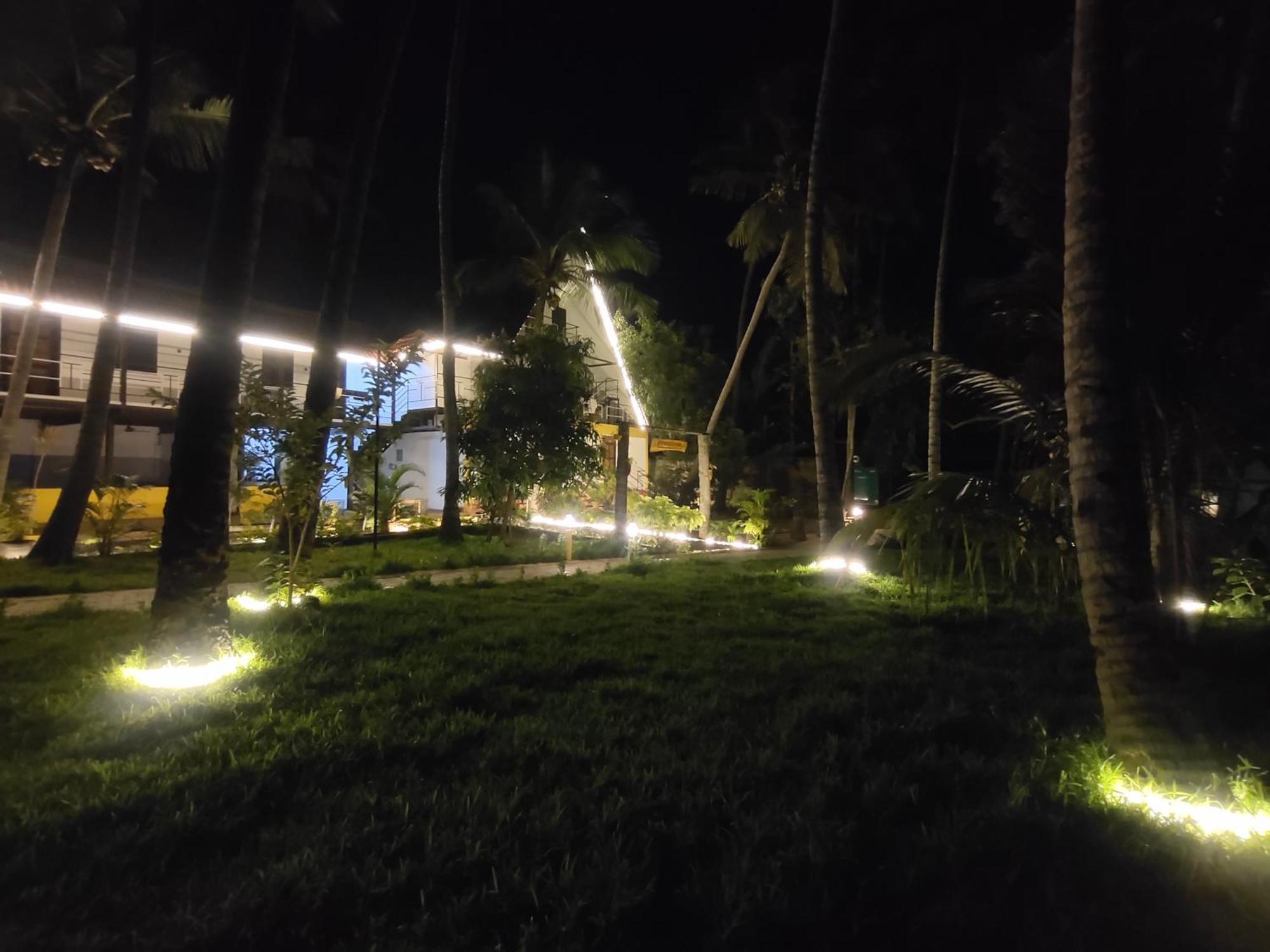 Pv Cottages - Serenity Beach ปอนดิเชอรี ภายนอก รูปภาพ